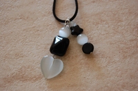 collier Pur noir et blanc