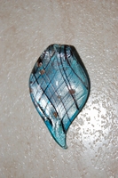 Petite feuille bleue