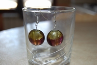 boucles d`oreilles Palets ronds prune et topaze