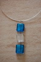 collier trio bleu translucide