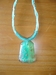 collier pendentif pâte de verre
